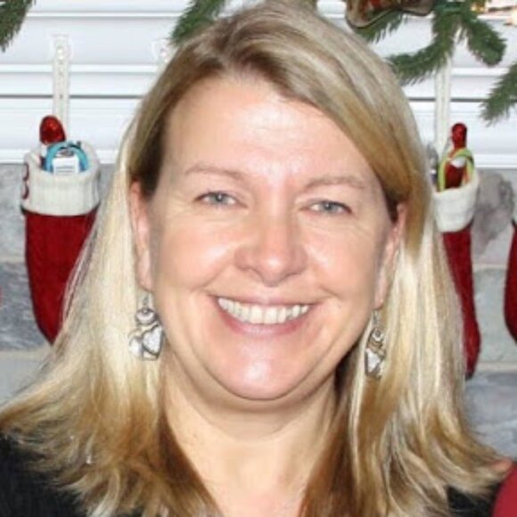 Meet your Posher, Connie - Picture 1 of 1